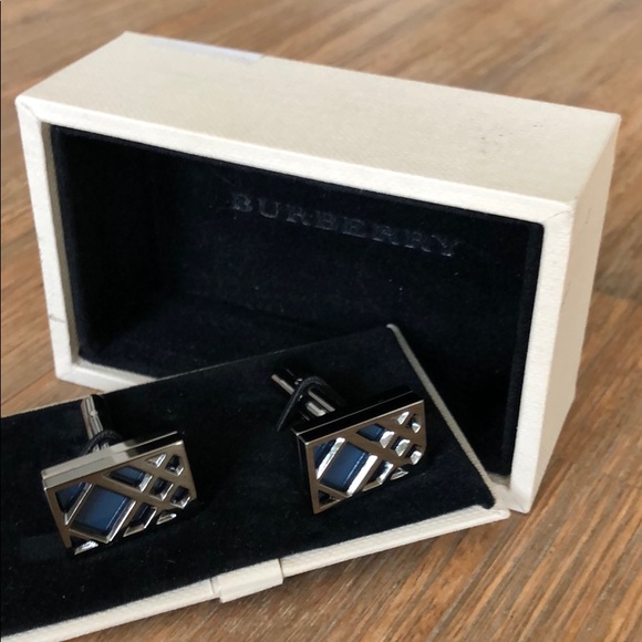 Burberry cuff links